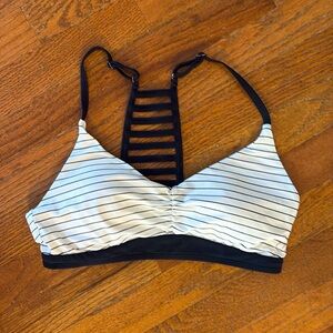 Women’s Calia swim top black & white size small